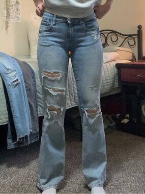 Light Blue Distressed Women's Jeans